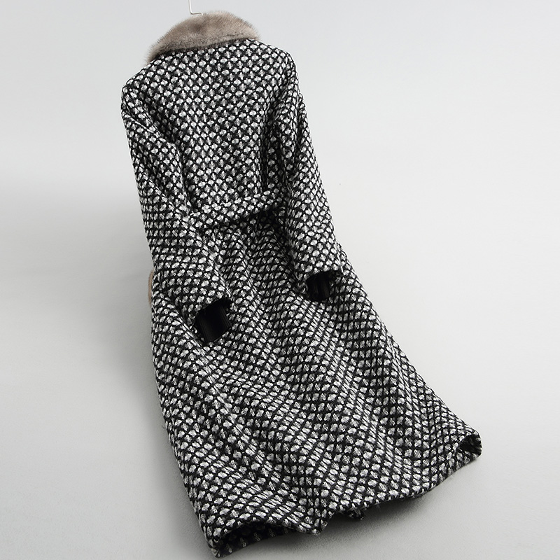 Ropa de invierno de hierba de  - Sewing Tweed reseña y precio