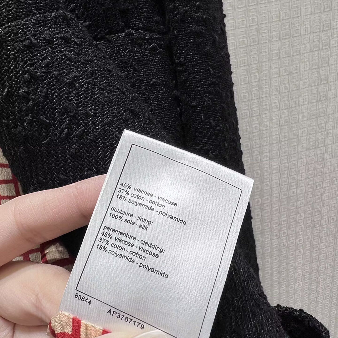 Abrigo de Tweed con Flores en  - Sewing Tweed reseña y precio